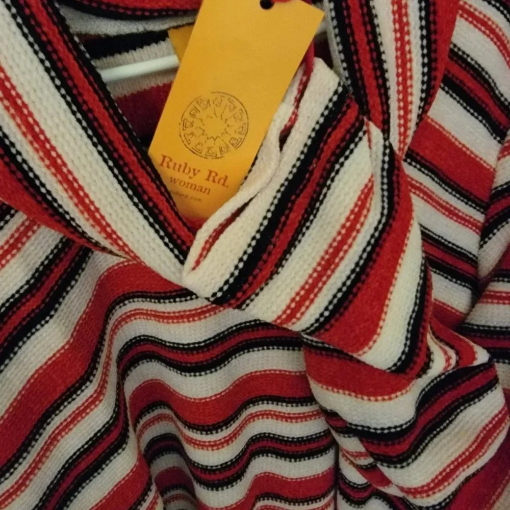 Ruby Rd Sweater- Medium - Picture 2 of 4